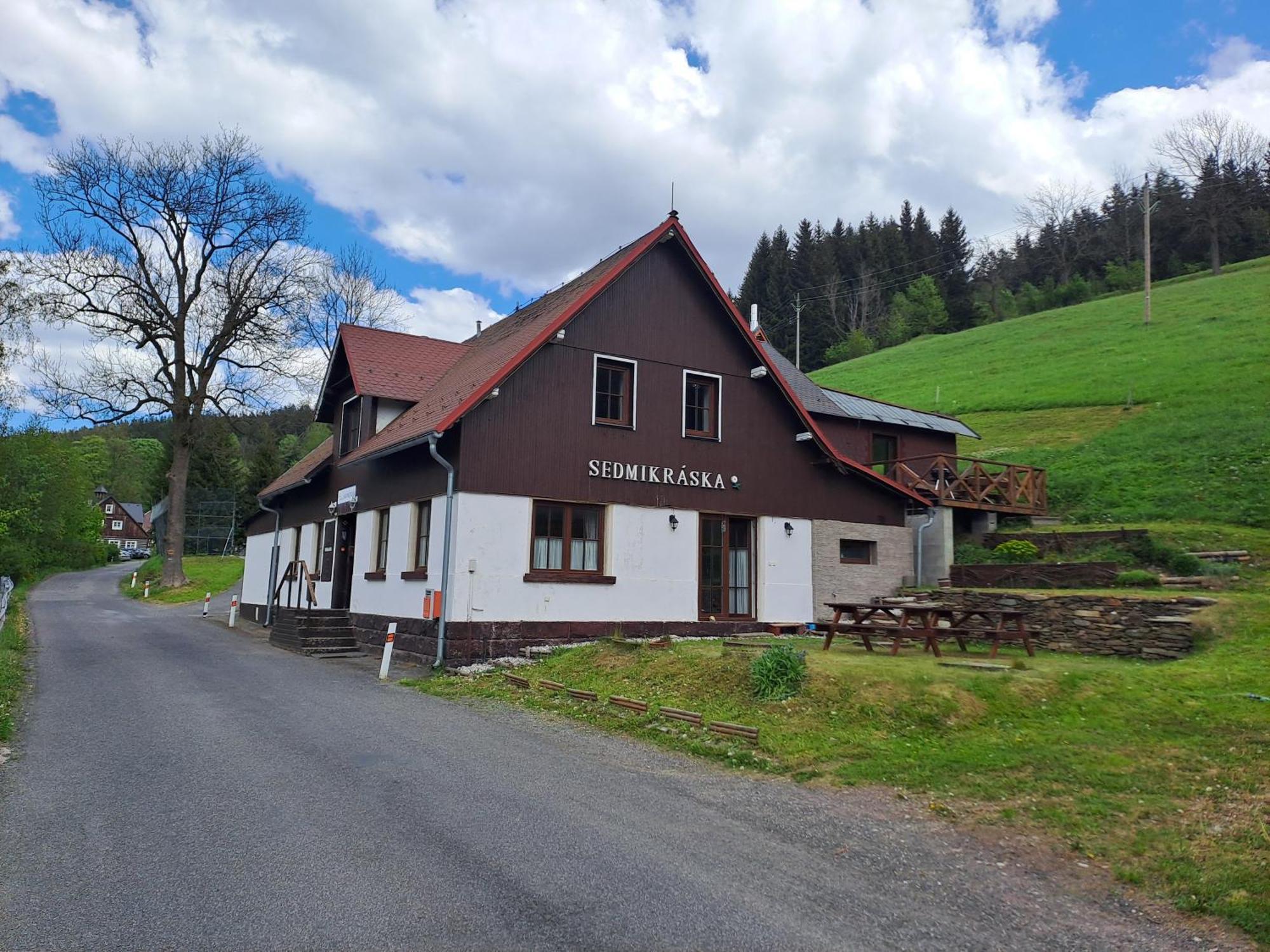 Sedmikraska Villa Horní Maršov Buitenkant foto